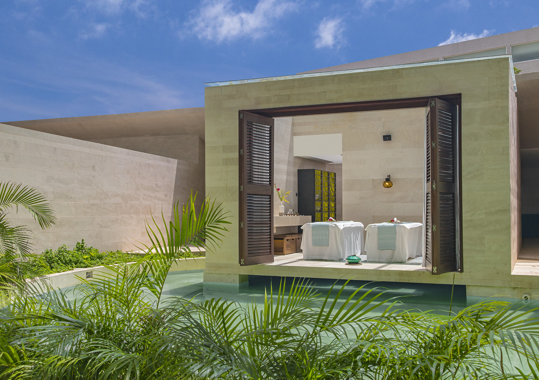 Relaxation in paradise.